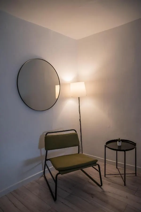Moon Hostel Warsaw 0*,